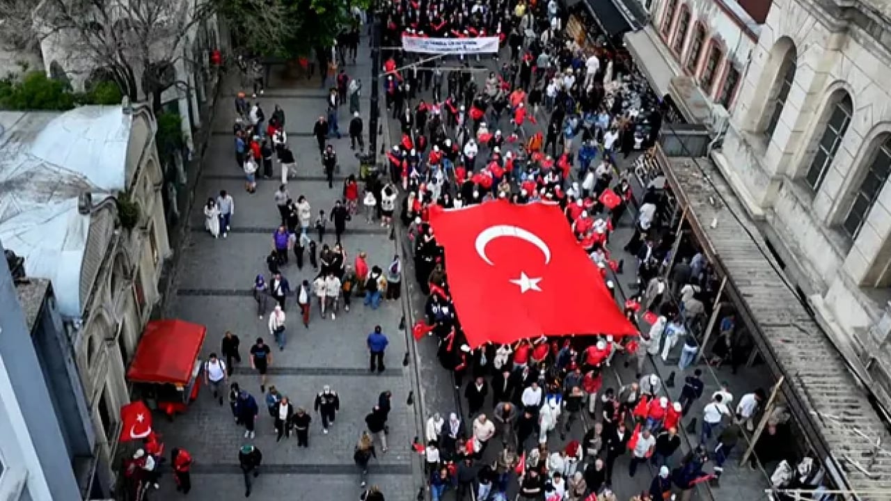 Foto - Fetih ruhu yeniden dirildi! İstanbul 573 yıl sonra yine tek yürek