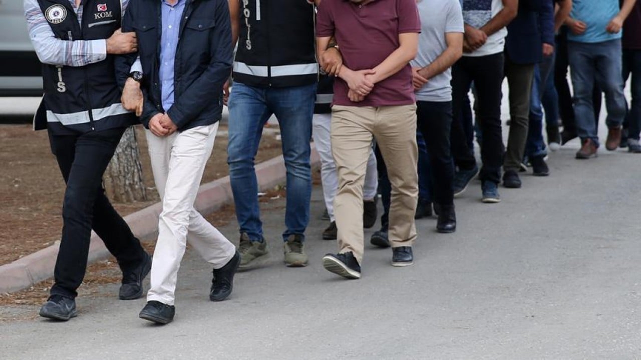 Foto - FETÖ'nün kamu mahrem yapılanmasına operasyon! 12 şüpheli hakkında gözaltı kararı