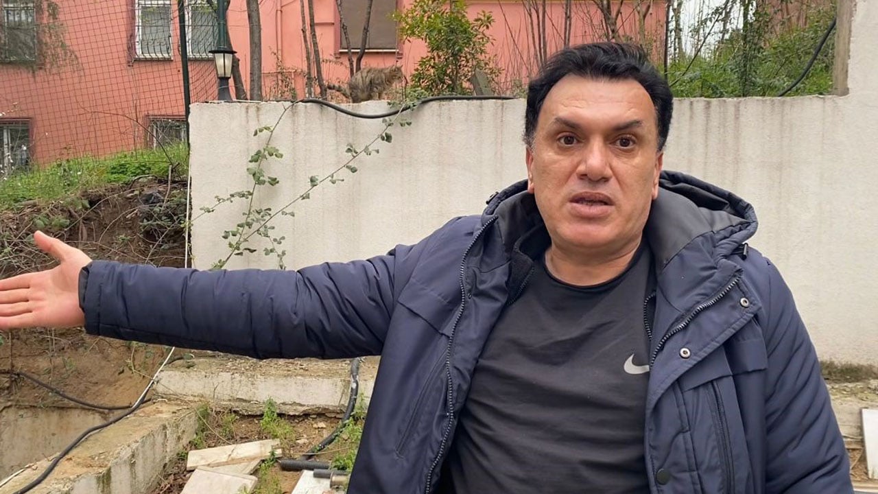 Foto - Fidan dikerken karşılaştı! Site bahçesinde insan kafatası bulundu