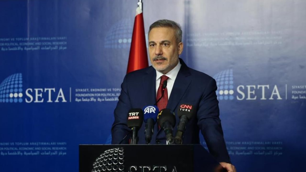 Foto - Fidan’dan YPG’ye uyarı! Ankara’nın kırmızı çizgisi: "Suriye’de çift silahlı düzen kabul edilemez"