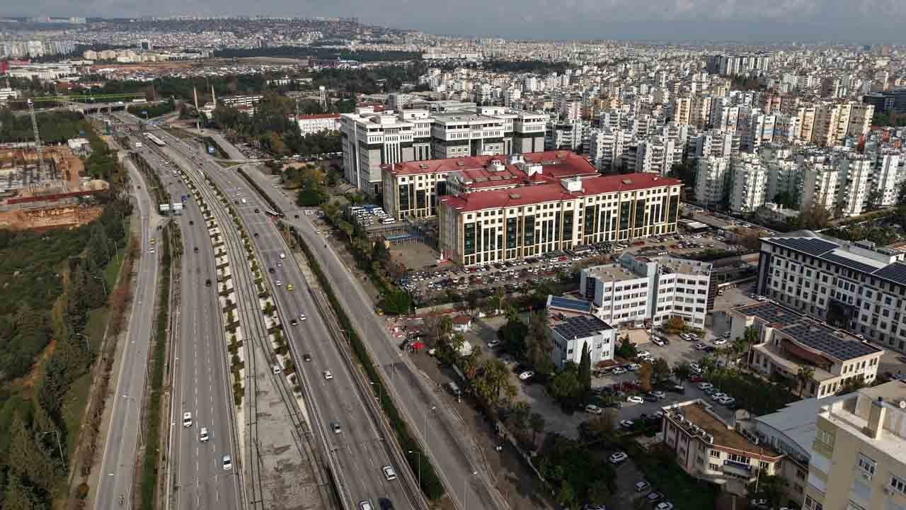 Foto - Fıkra gibi olay: Yıllardır kullanılan işlek caddeler bakın ne çıktı