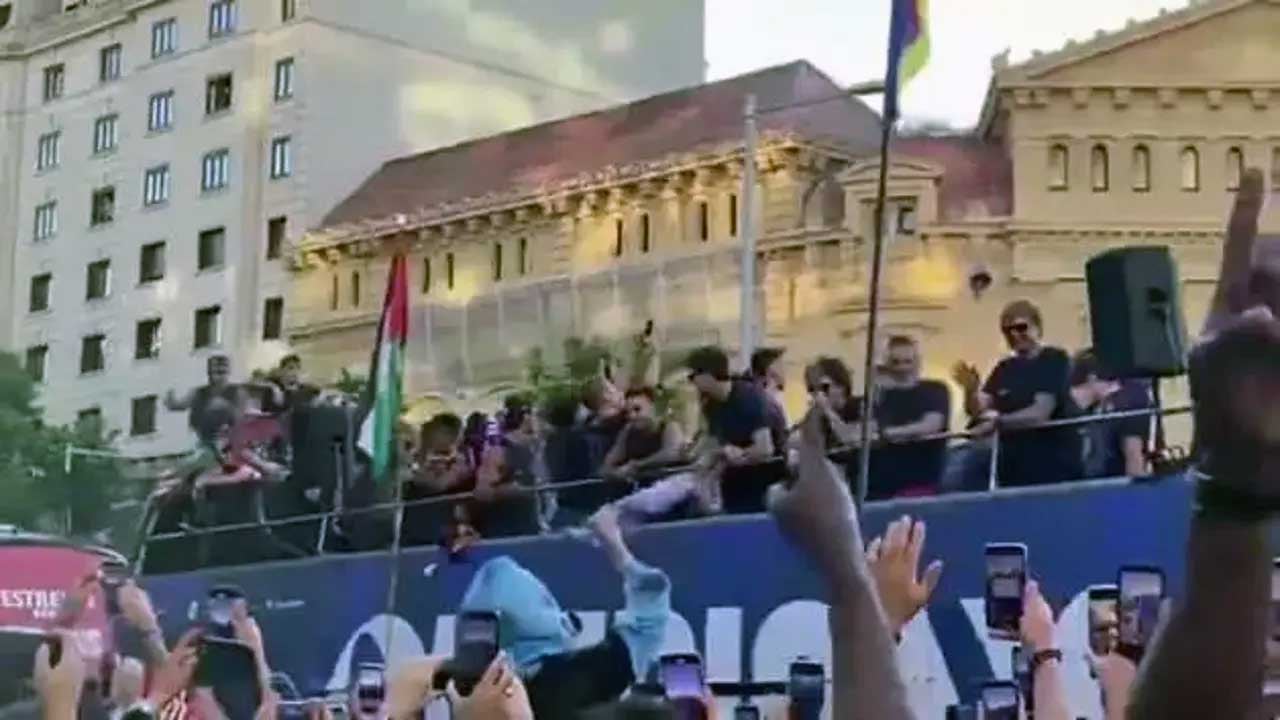 Foto - Filistin bayrağı sallayan Lamine Yamal'ı hedef aldılar! Sanchez'den tokat gibi cevap