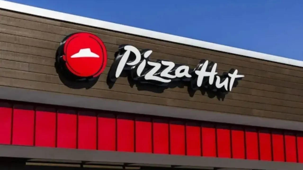 Foto - Filistin meselesi sebebiyle boykot edilen dev pizza zinciri satılıyor! İşte yeni sahibi