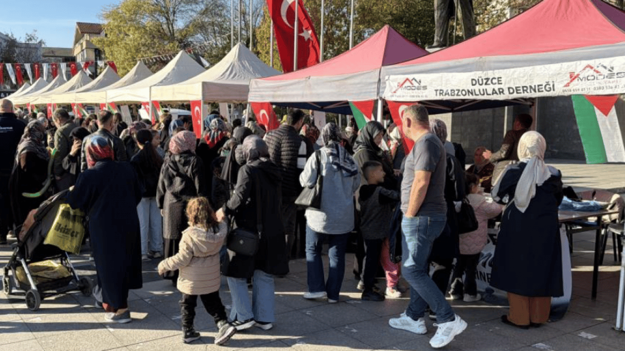 Foto - Filistin’e destek etkinliğine yoğun ilgi 