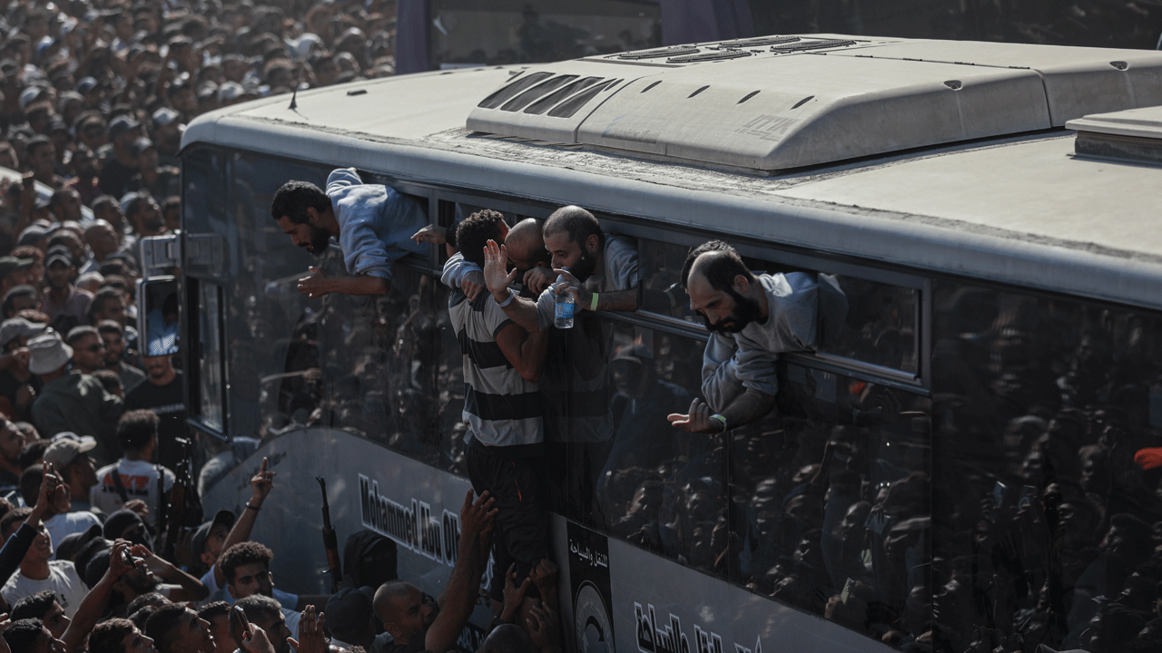 Foto - Filistinli esirler siyonist hapishanelerini anlattı: Yaşayanların mezarlığı!