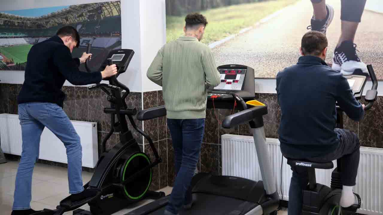 Foto - Film değil gerçek: Uyuşturucu bağımlılarının şaşırtıcı hikayesi