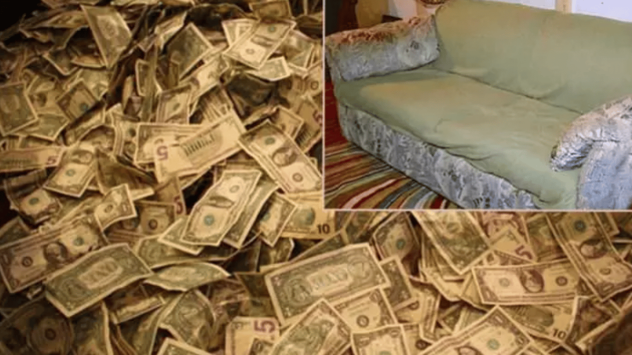 Film senaryosu gibi: 20 dolara aldıkları koltuktan servet çıktı!