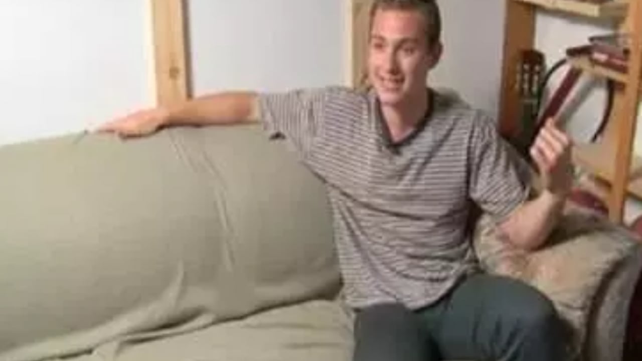 Foto - Film senaryosu gibi: 20 dolara aldıkları koltuktan servet çıktı!