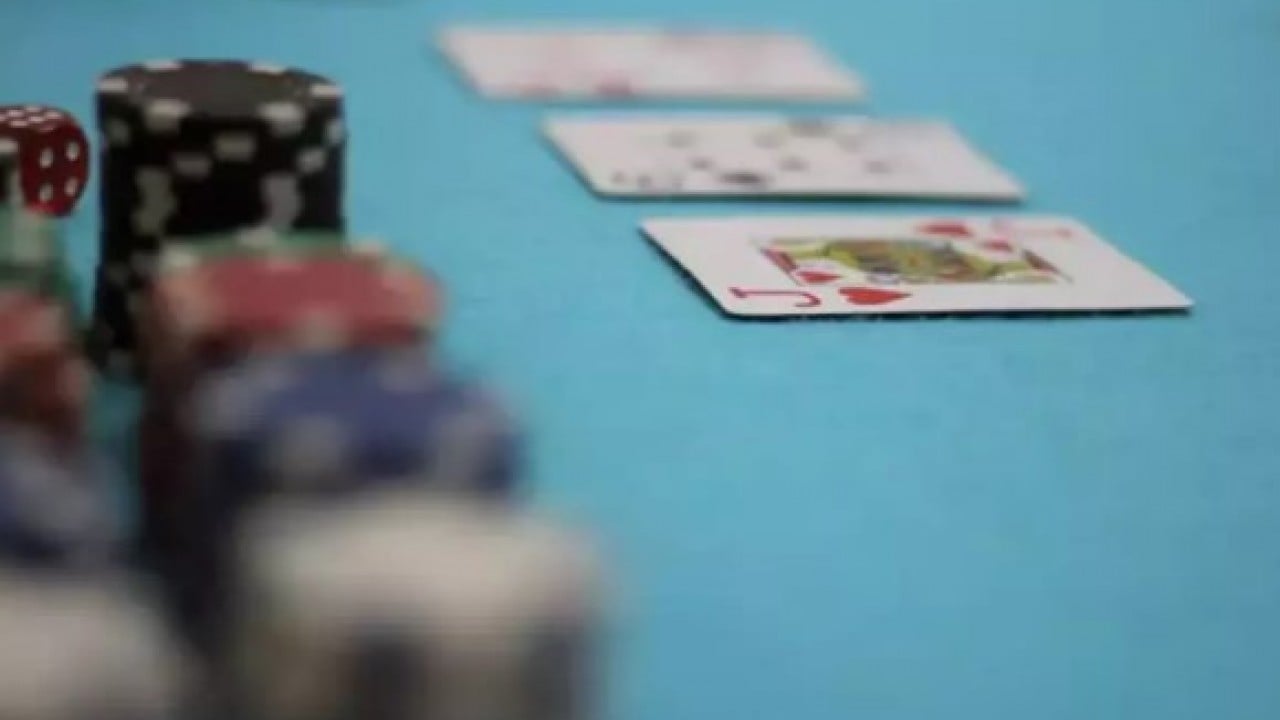 Filmleri aratmayacak dolandırıcılık: Ünlüleri böyle kandırmışlar!