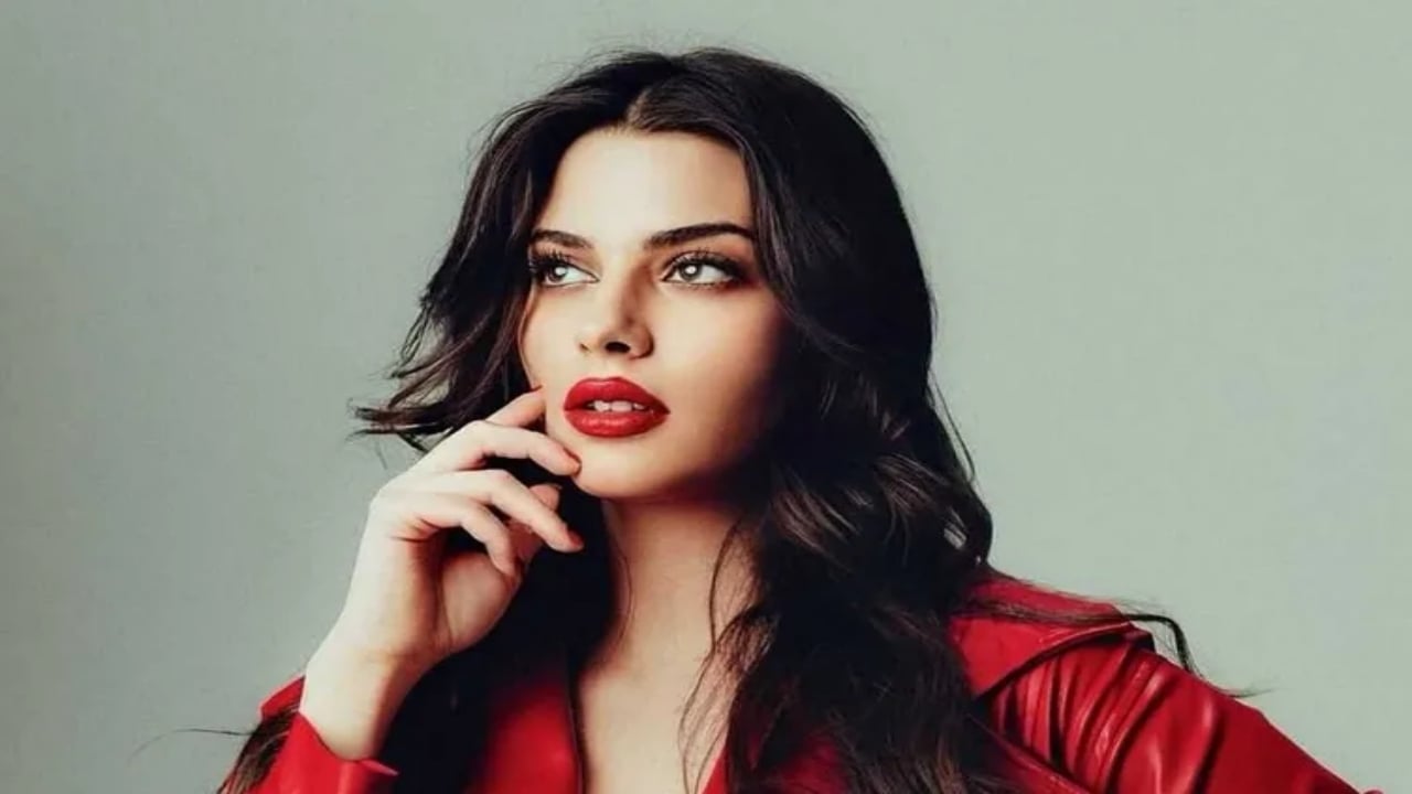 Foto - Firari işadamının barmeni tek tek ifşa etti! İşte dev yalıdaki fuhuş ve uyuşturucu partilerine katılan ünlüler