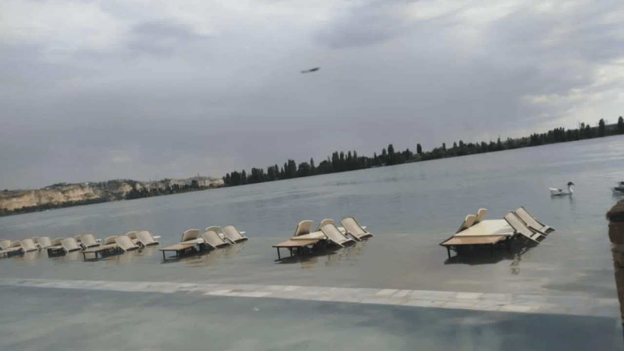 Foto - Fırat Nehri taştı, bölge sular altında kaldı