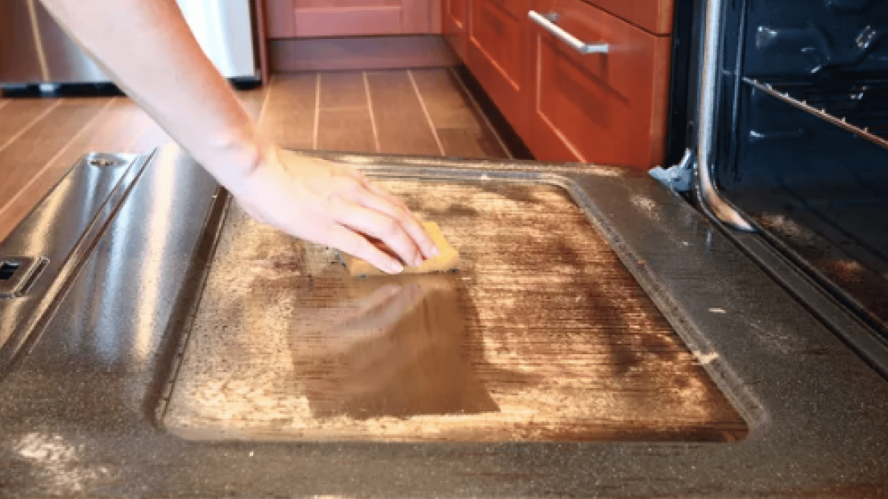 Foto - Fırın tellerindeki yıllanmış yağlara veda edin! Bu iki ürünü unutun ve mutlaka yapın!