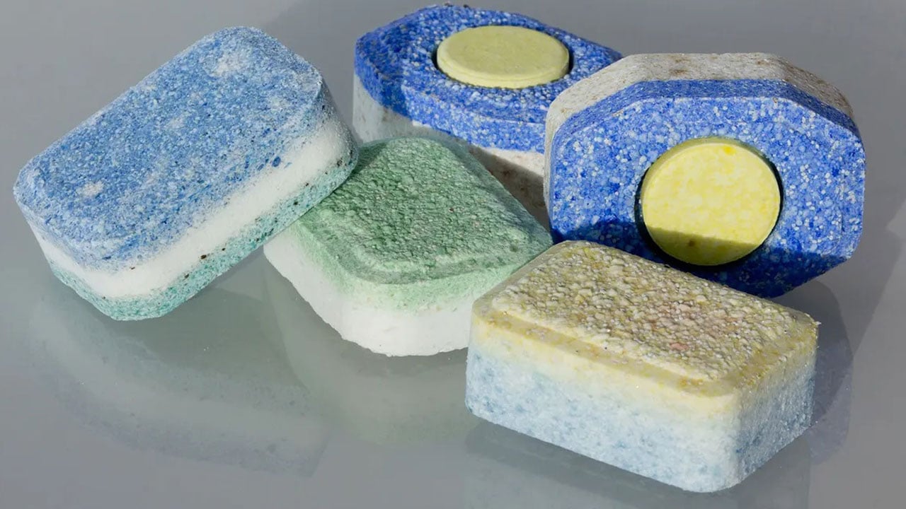 Fırından lavaboya, çöpten tencereye! Her şeyi parlatan küçük sır ortaya çıktı