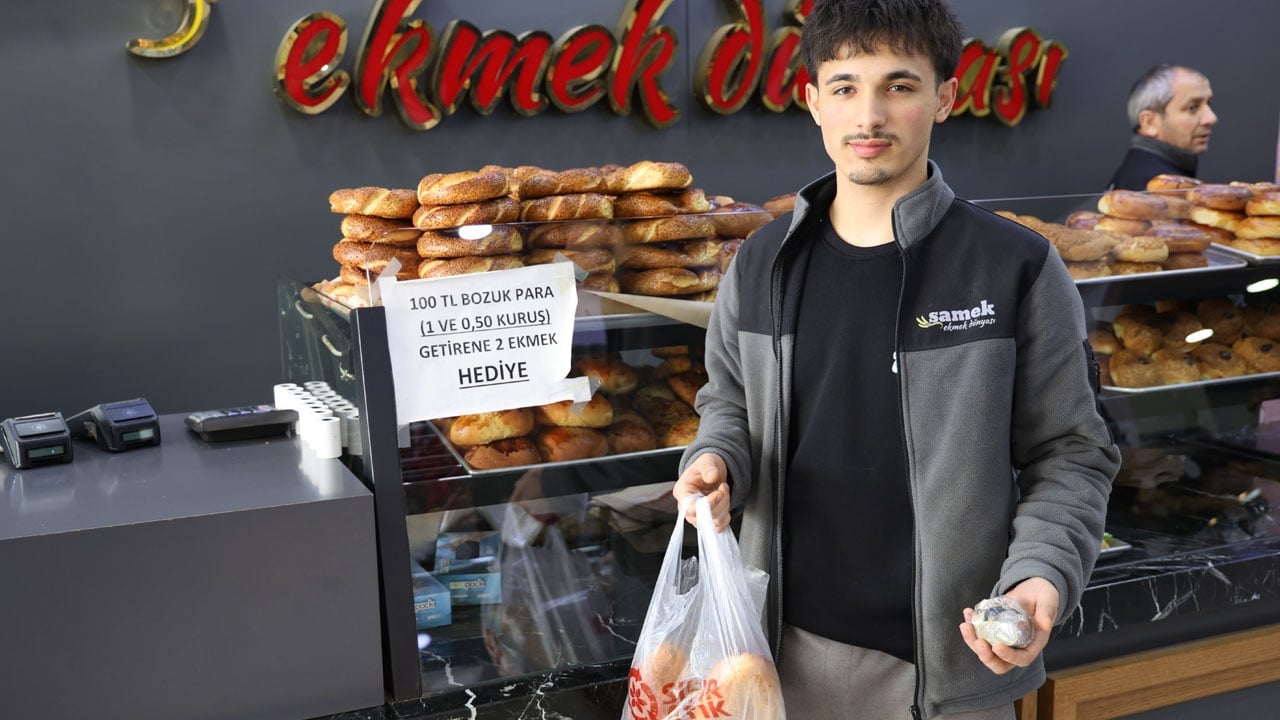 Foto - Fırından şaşırtan kampanya! Bozuk para getirene 2 ekmek bedava