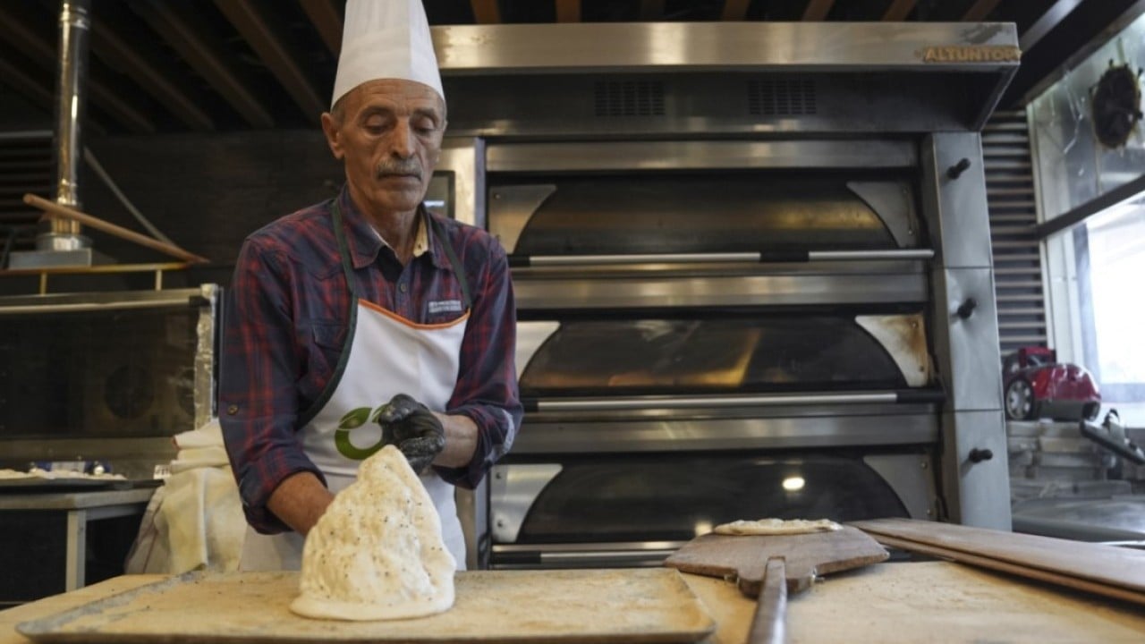 Foto - Fırınlarda hazırlıklar tamamlandı! Her şey iftar sofralarının vazgeçilmez lezzeti pide için