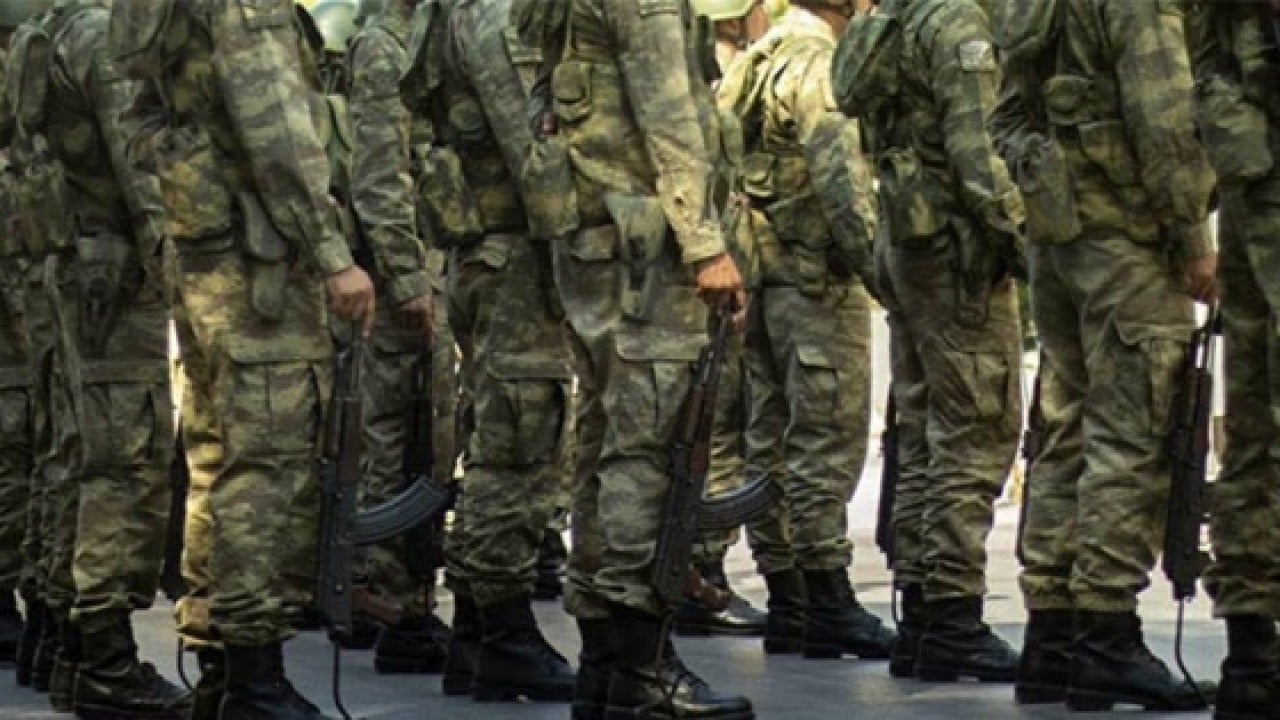 Foto - 'Toprak kaybedebiliriz' diyerek duyurdular: Türkiye 100 bin askerle ve ağır silahlarla ülkede gizli planlar yapıyor