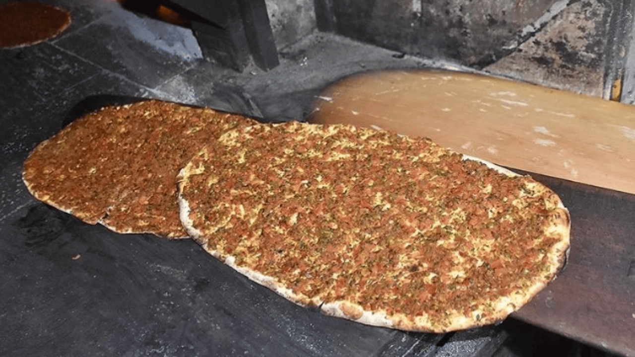 Foto - Fiyat artışı enflasyonun üzerinde! Lahmacun fiyatları kaç TL oldu?