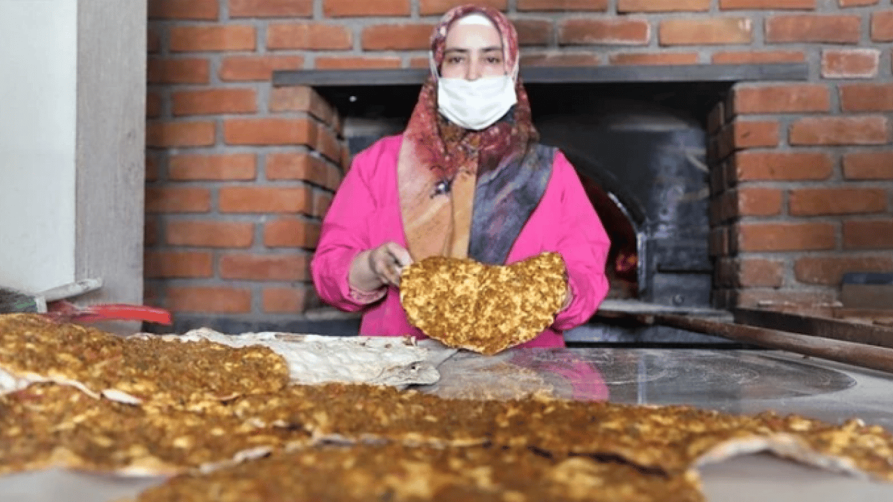 Fiyat artışı enflasyonun üzerinde! Lahmacun fiyatları kaç TL oldu?