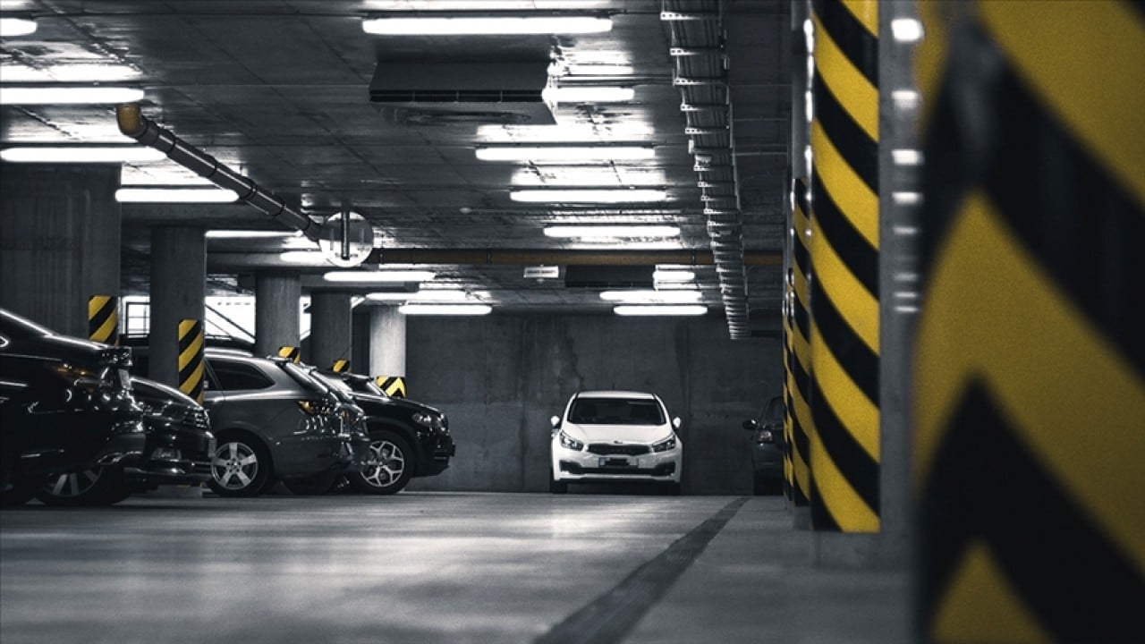 Foto - Fiyatlar cep yakıyor, vatandaş soyuluyor! İSPARK ve özel otoparklar değnekçileri aratır oldu