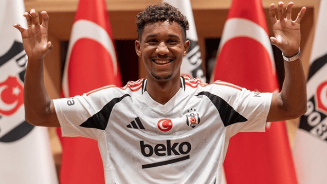 Flaş adımı atın artık.. Uduokhai'de opsiyon sorunu: Beşiktaş zorunlu madde istiyor