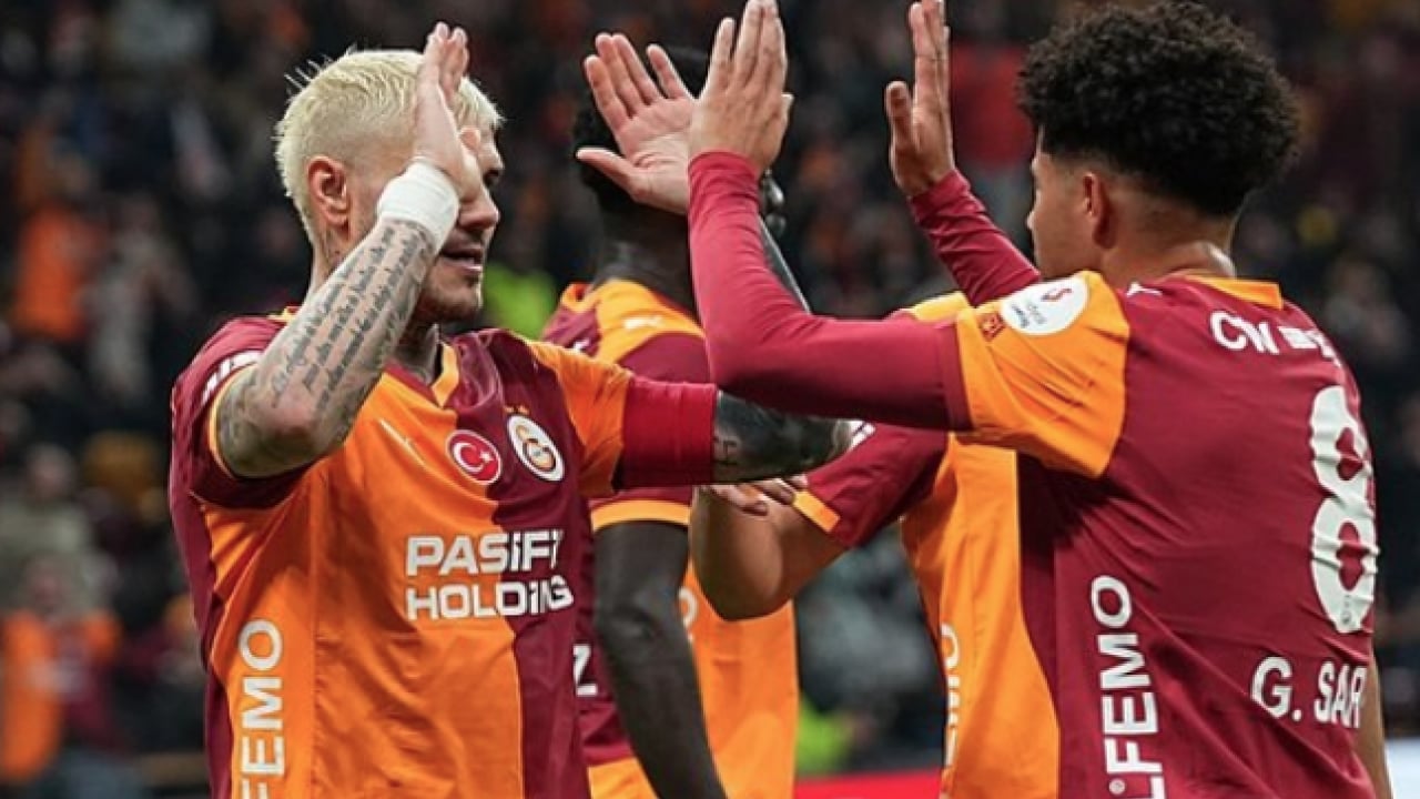 Foto - Flaş gelişme: Galatasaray'da o ismin bileti kesildi! Kendisine takım arıyor