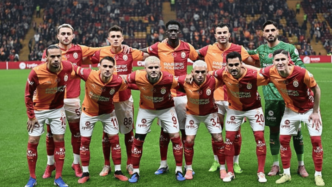 Foto - Flaş gelişme: Galatasaray'da o ismin bileti kesildi! Kendisine takım arıyor
