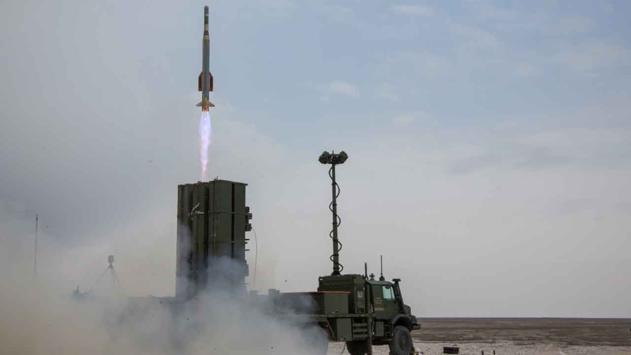 Foto - Flaş gelişme: Türkiye'den yerli S-400'ü istediler