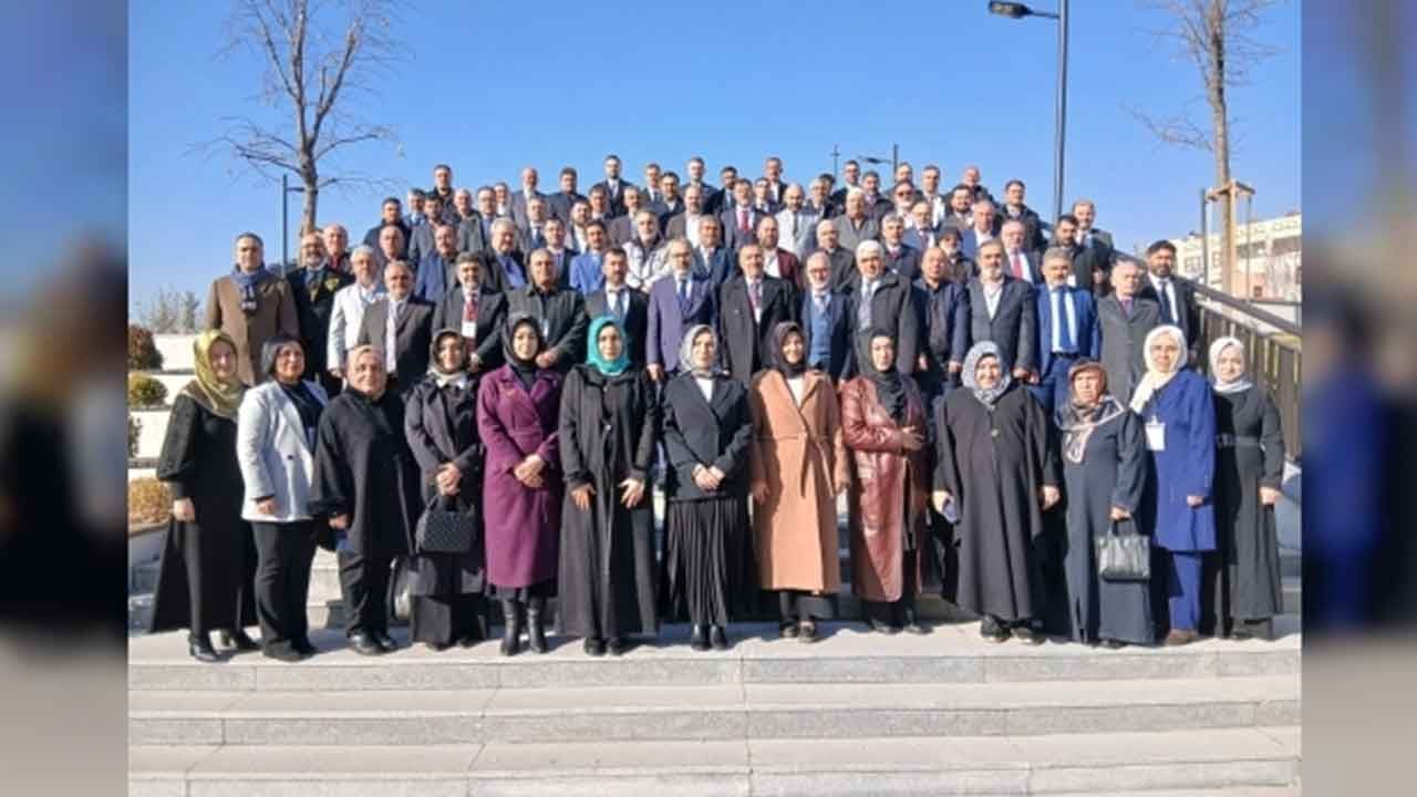 Foto - Fatih Erbakan'a büyük şok: Yeniden Refah Partisi'nden ayrılıp yeni parti kurdular