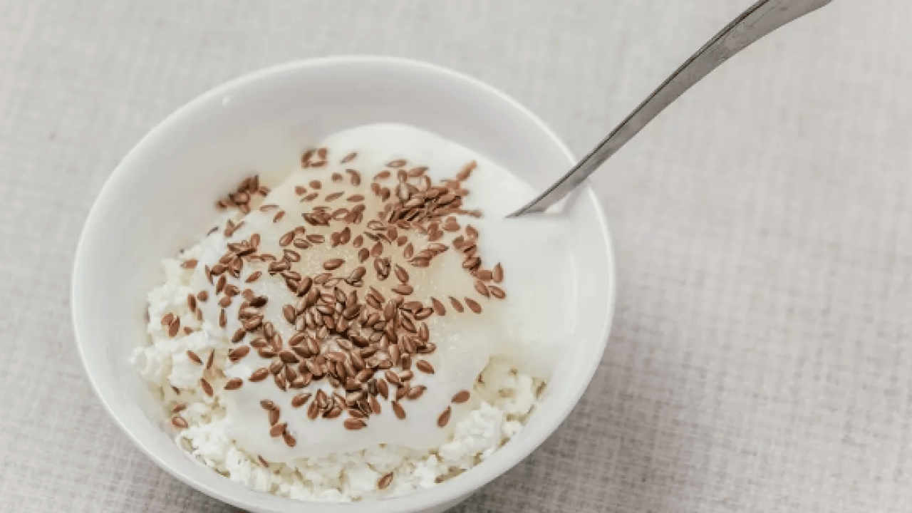 Foto - Flaş hamlenizi yapın... Yoğurda 1 kaşık ekleyince etkisi 2 kat artıyor! Ne göbek kalıyor ne şeker