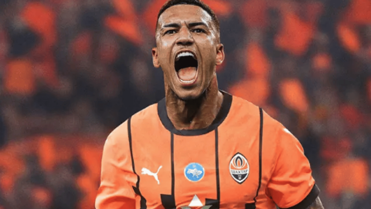 Foto - Flaş kararı aldılar: Bomba transfer! Tüm takım nefesini tuttu bile...