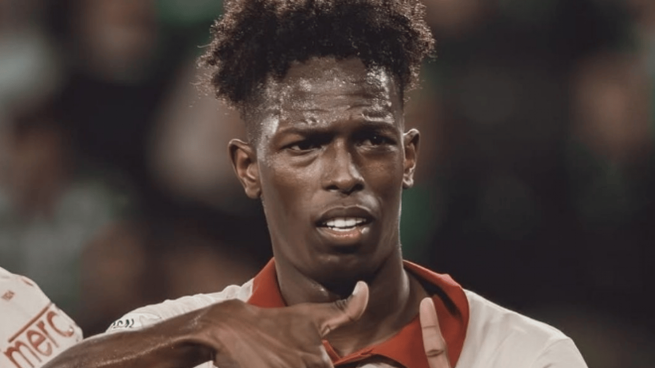 Flaş sol kanat kararı! Beşiktaş yine Correia'ya döndü: Sola kritik müdahale