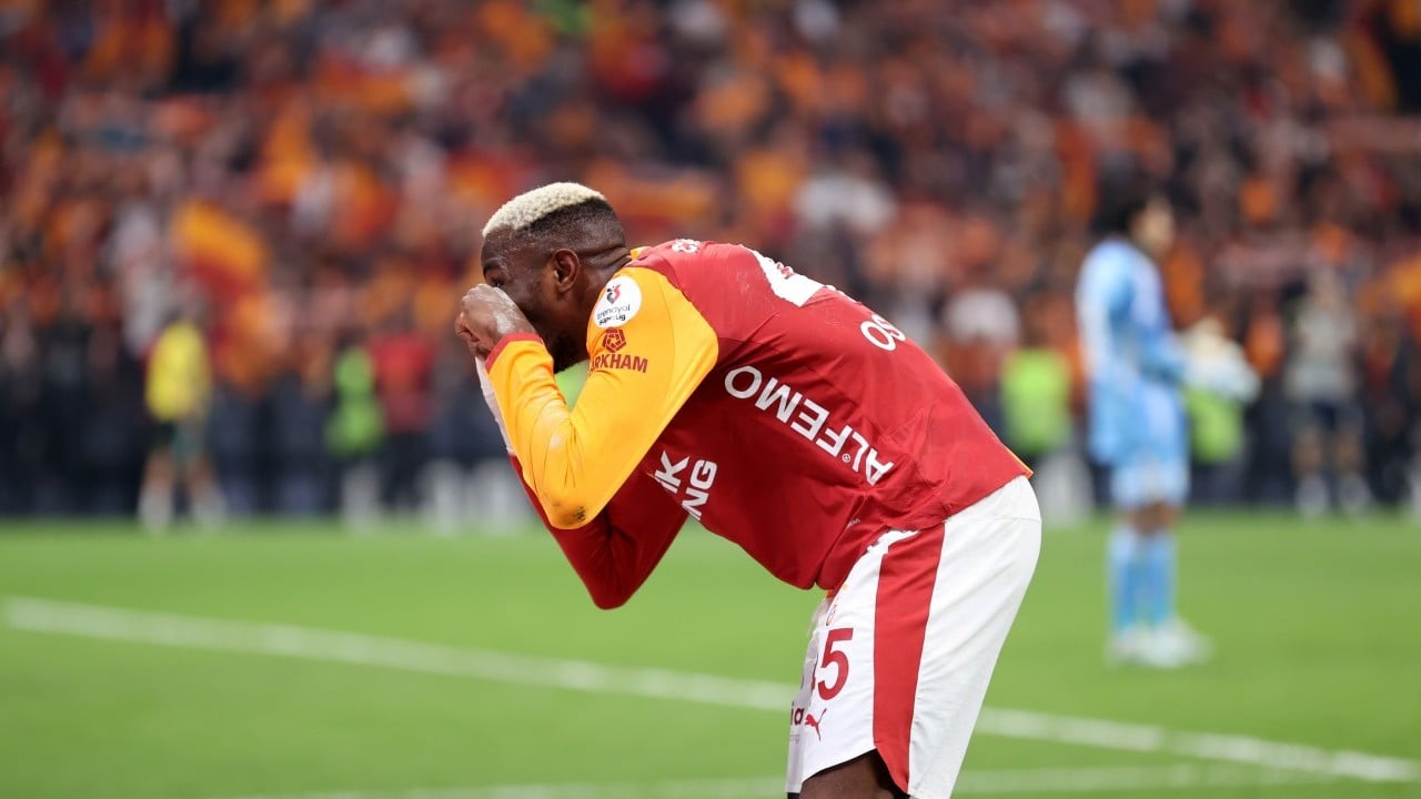 Foto - Flaş sözler: Ahmet Çakar canlı yayında ağzındaki baklayı çıkardı