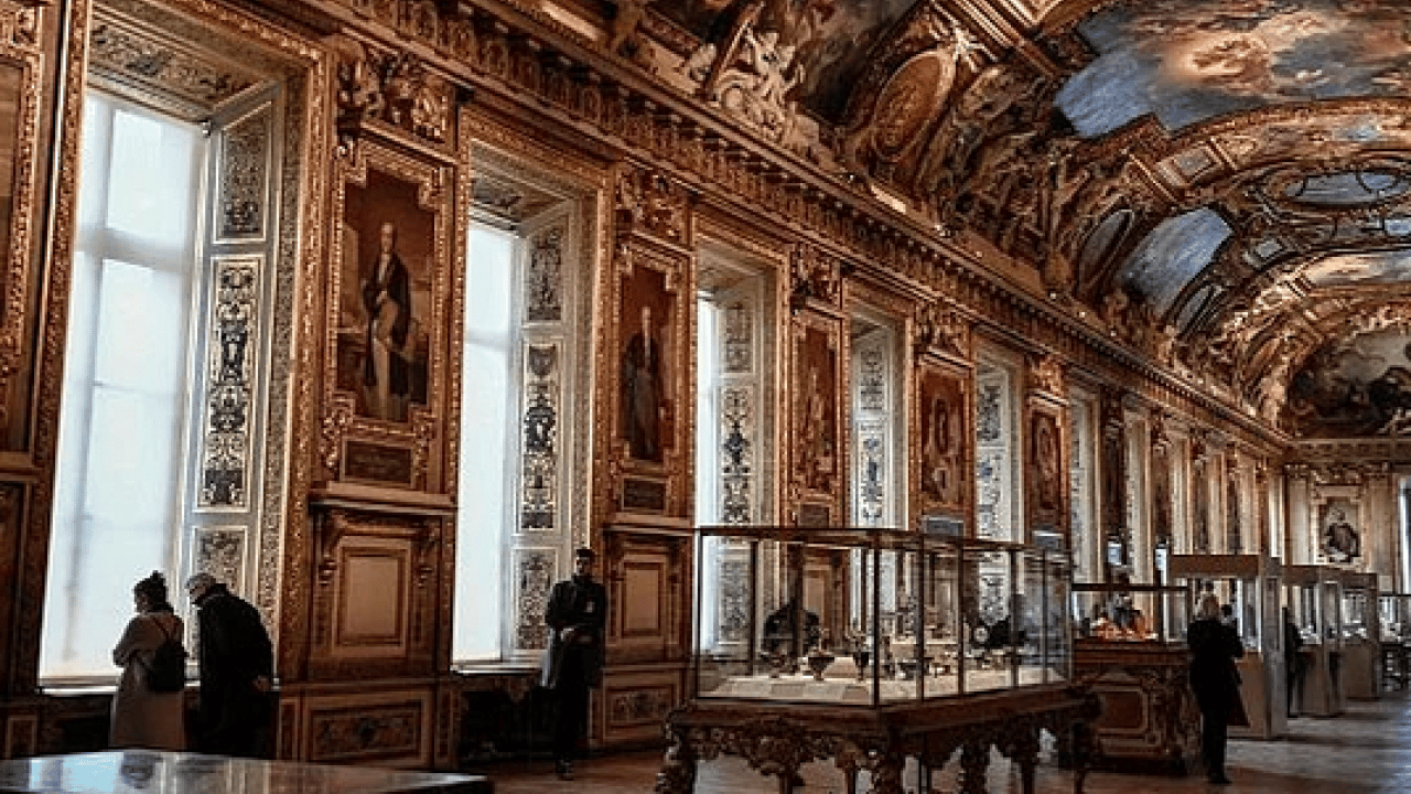 Foto - Fransa'da Louvre Müzesi'ndeki soygun sonrası harekete geçtiler! Ülke ayağa kalktı, hükümet devreye girdi