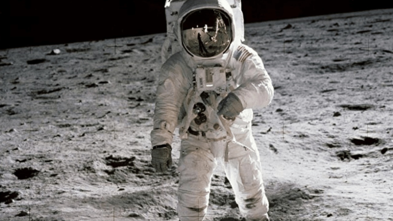 Foto - Fransız giyim markasından bir ilk, yeni üretim! 'Astronotlar'a uzay giysisi tasarladı! Büyük yatırım: Başladı