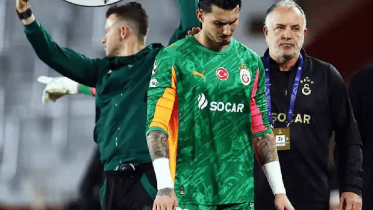 Foto - Fransızlar Galatasaraylı oyuncuyla alay etti! Taraftarı çıldırtacak açıklamalar!