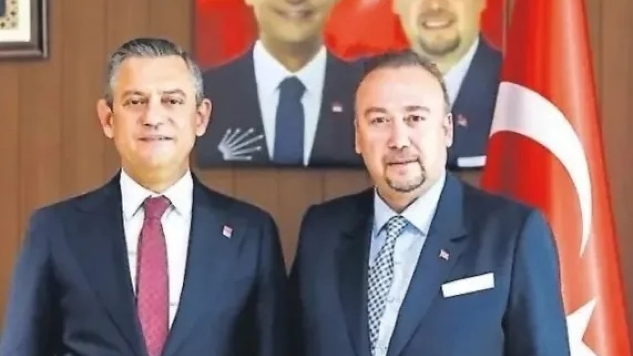 Foto - Fuhuşçu başkan Özkan Yalım’ın avukatı Özgür Özel’den