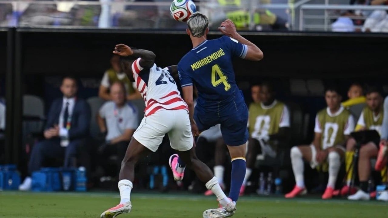 Foto - Futbola siyaset karıştı: Kırmızı kart cezası ertelendi
