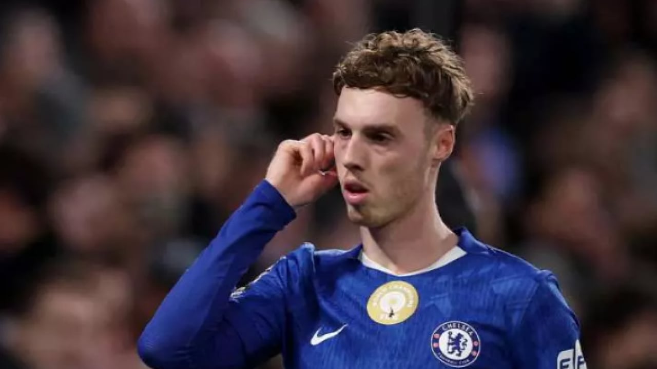 Foto - Futbolculara servet ödüyorlar! Türkiye'den bir takım listeye girdi!