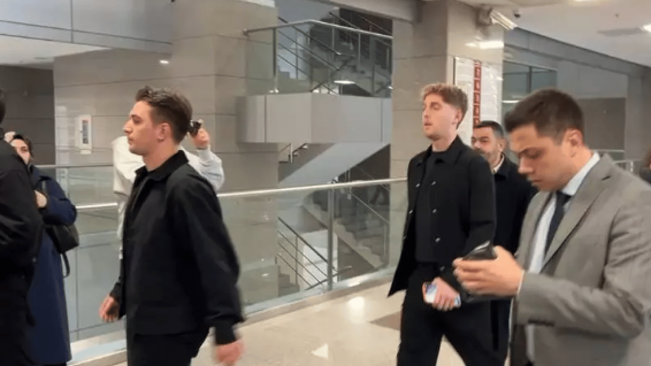 Foto - Futbolda bahis soruşturması: Mert Hakan için mahkemeye koştular!