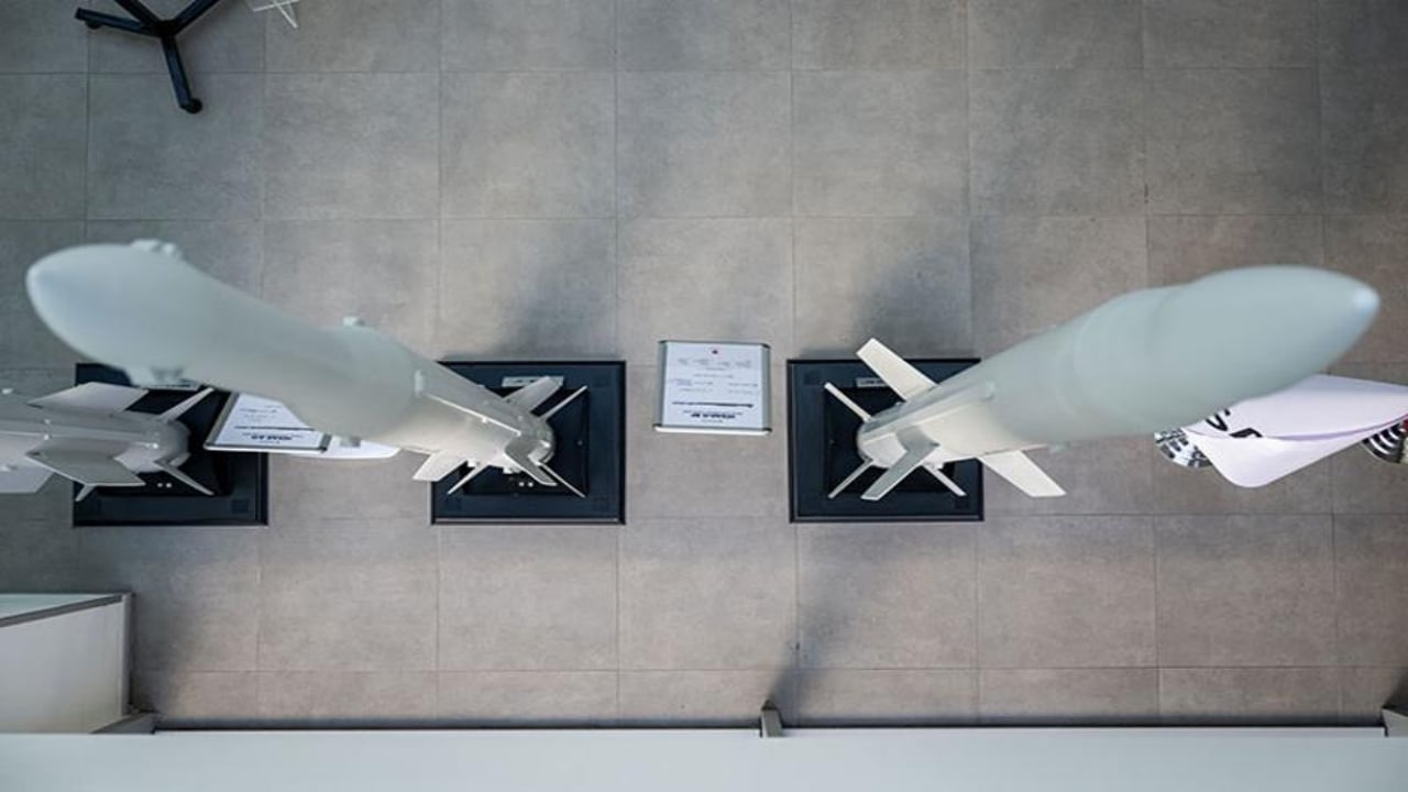 Foto - Füzeler hedefi "gözünden" vuracak! Türkiye’nin Çelik Kubbe’si bu hamleyle görünmez bir kalkan olacak