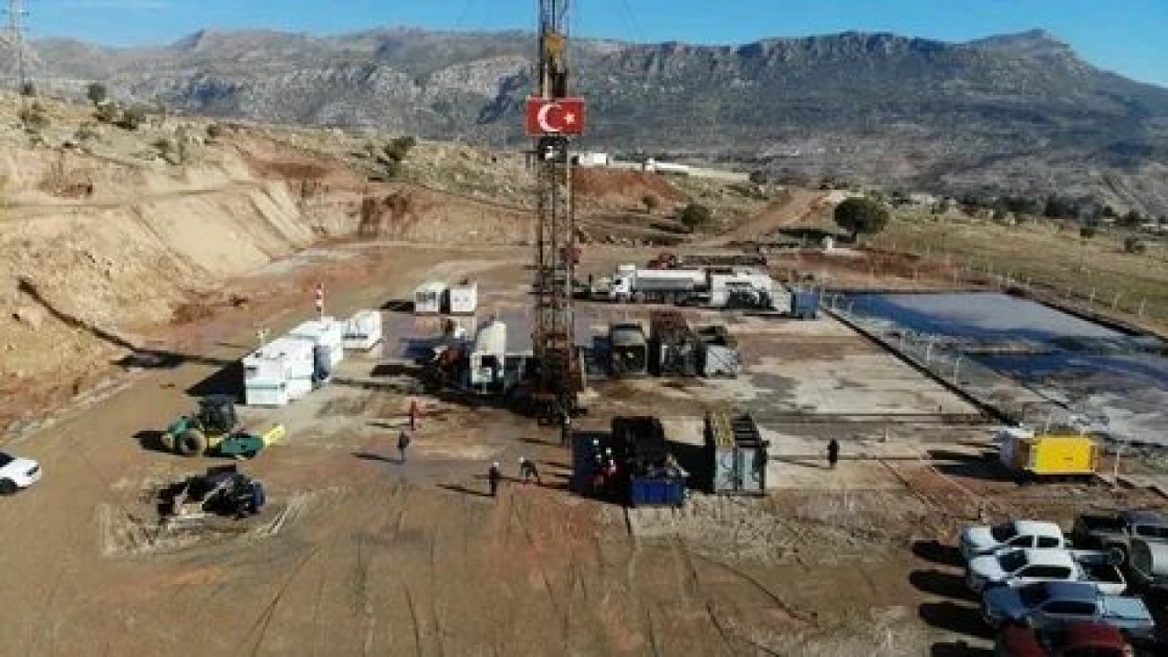 Foto - Gabar'da rekor üstüne rekor! Terör bölgesiydi şimdi petrol fışkırıyor!