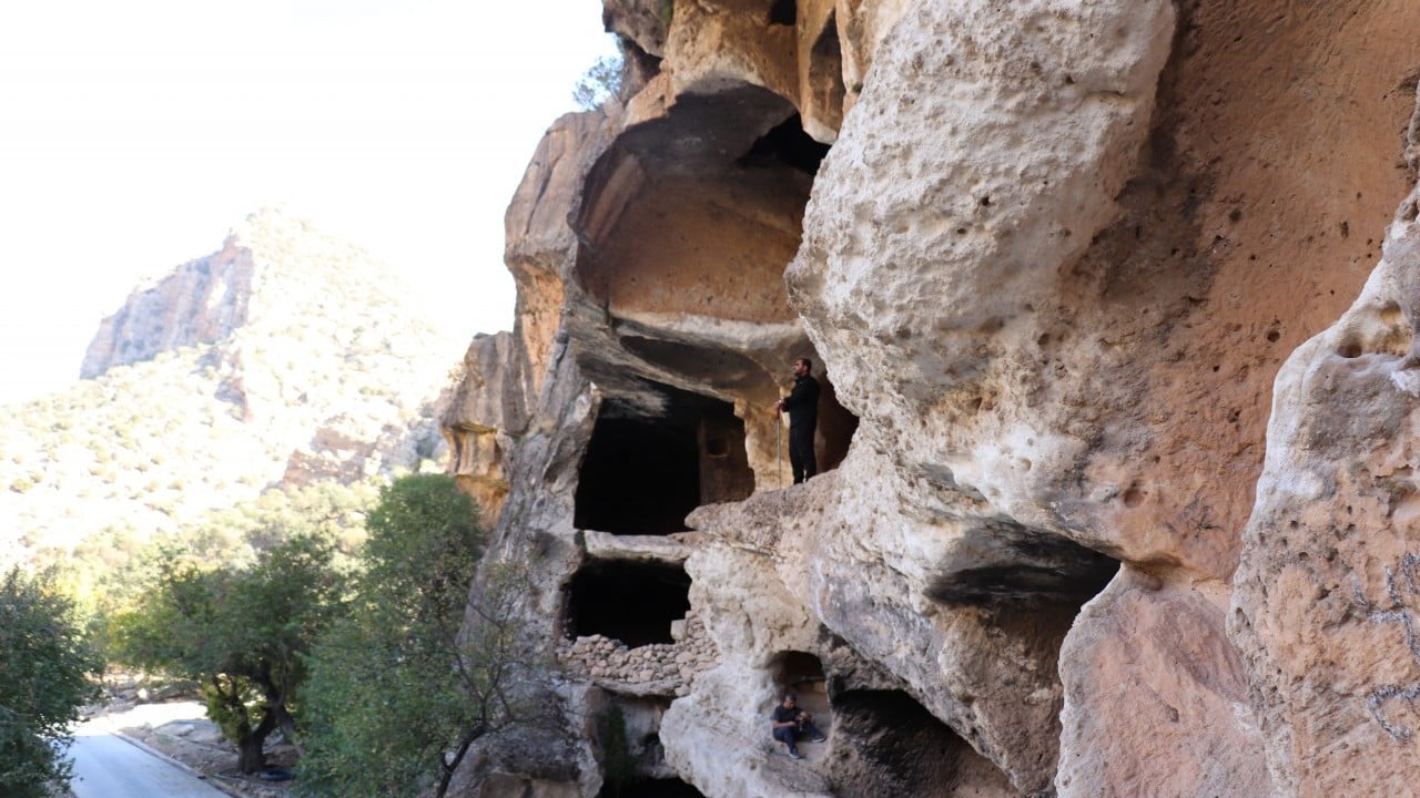 Foto - Gabar’ın 7 katlı apartman mağarası