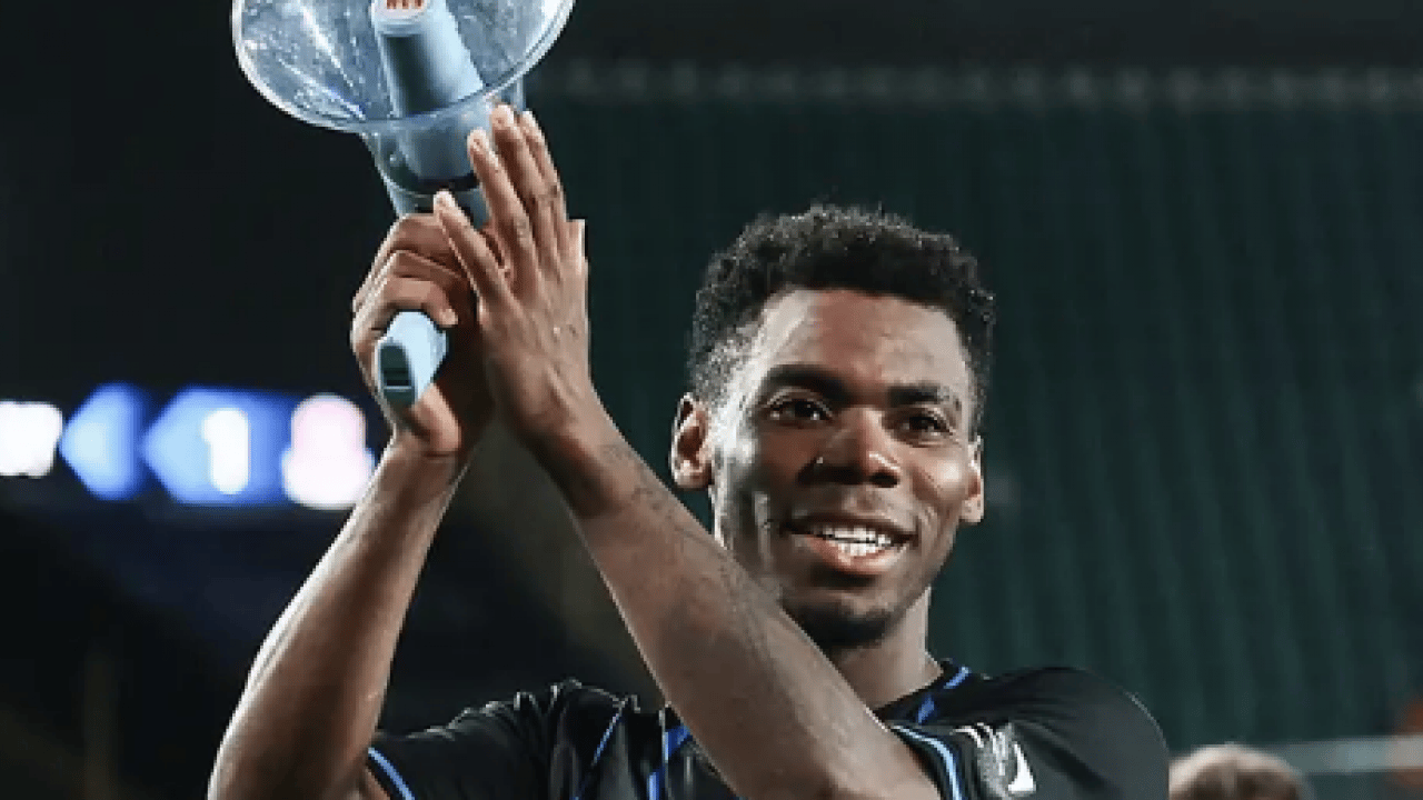 Foto - Galatasaray, Raphael Onyedika transferini bitirdi! Hem de sudan ucuza