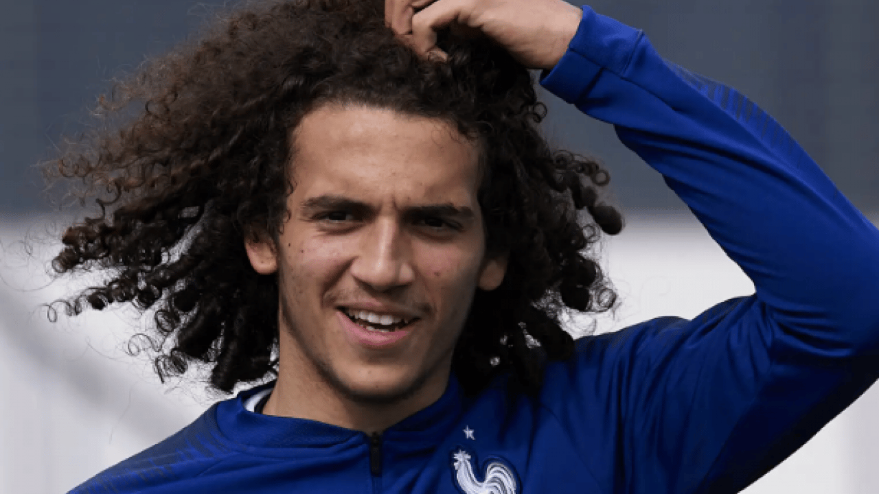 Foto - Galatasaray taraftarıyla kavga etmişti: Yıldız isim aslan oluyor!