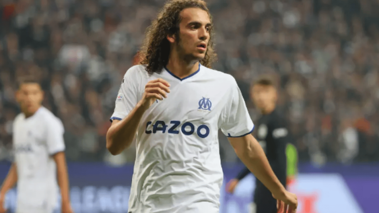 Foto - Galatasaray taraftarıyla kavga etmişti: Yıldız isim aslan oluyor!