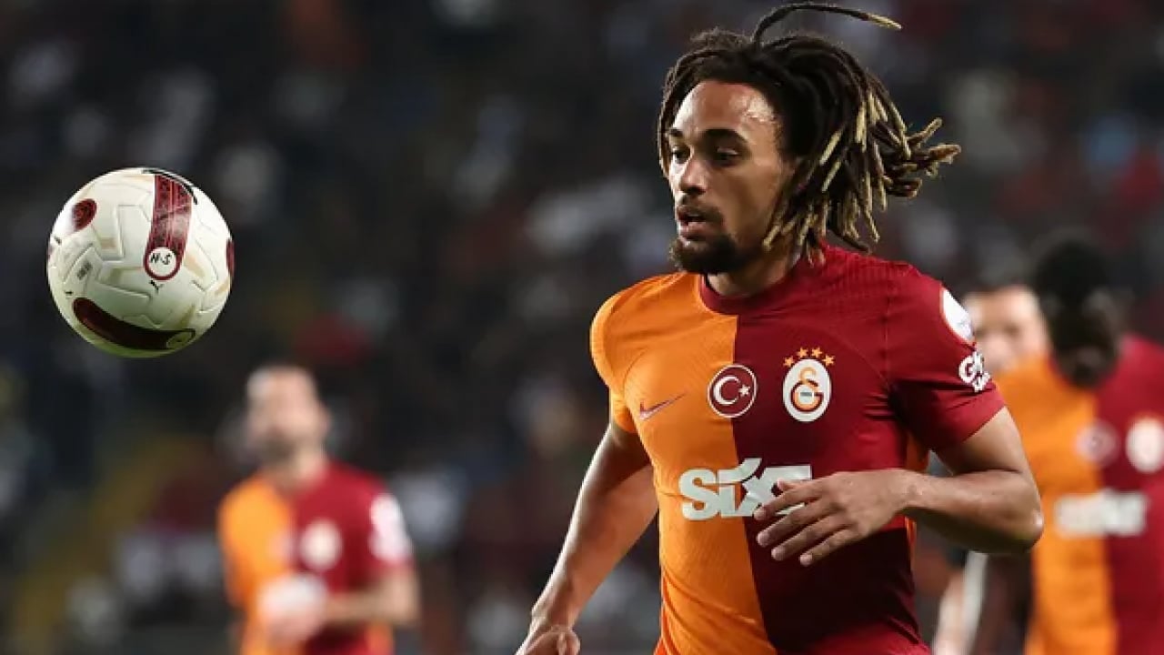 Foto - Galatasaray transferinde büyük sürpriz: Sacha Boey imza için İstanbul'a geldi