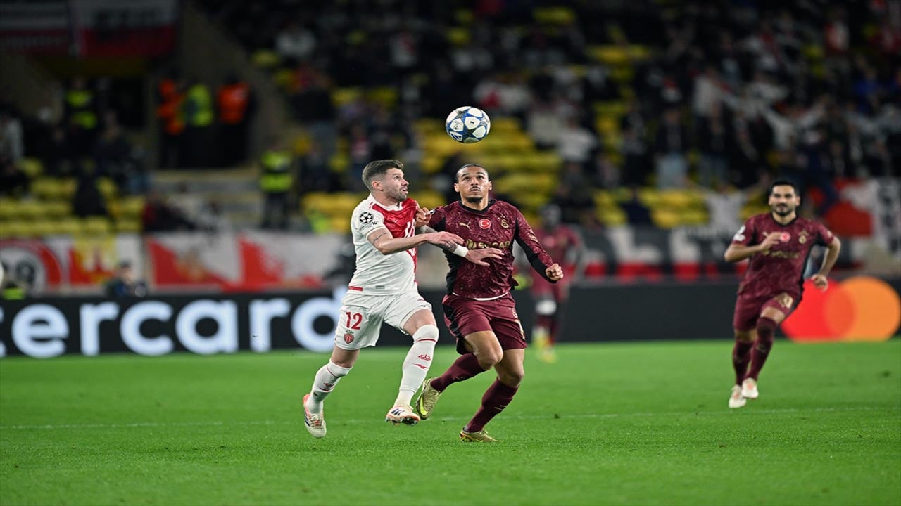 Foto - Galatasaray UEFA Şampiyonlar Ligi'nde ağır yara aldı! Tek golle yıkıldı