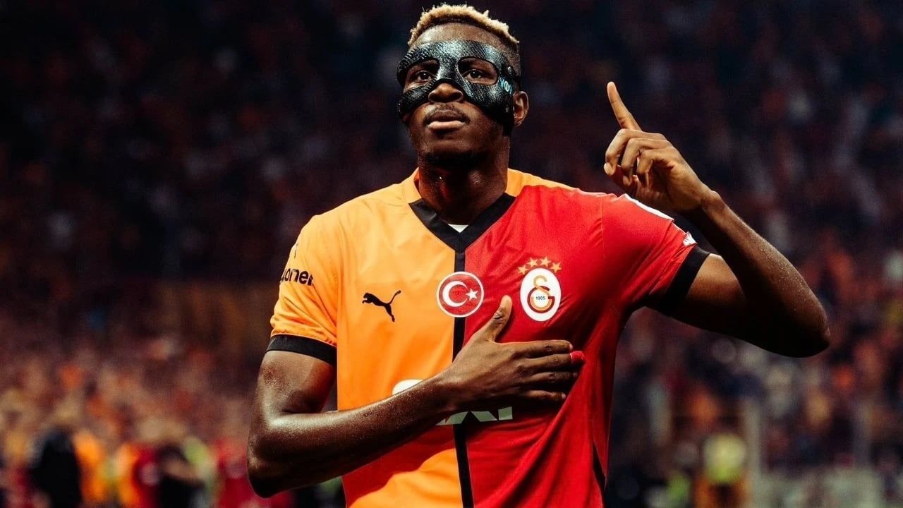 Foto - Galatasaray yönetiminden beklenen karar çıktı! Bu parayı veren, Osimhen’i alıp götürür