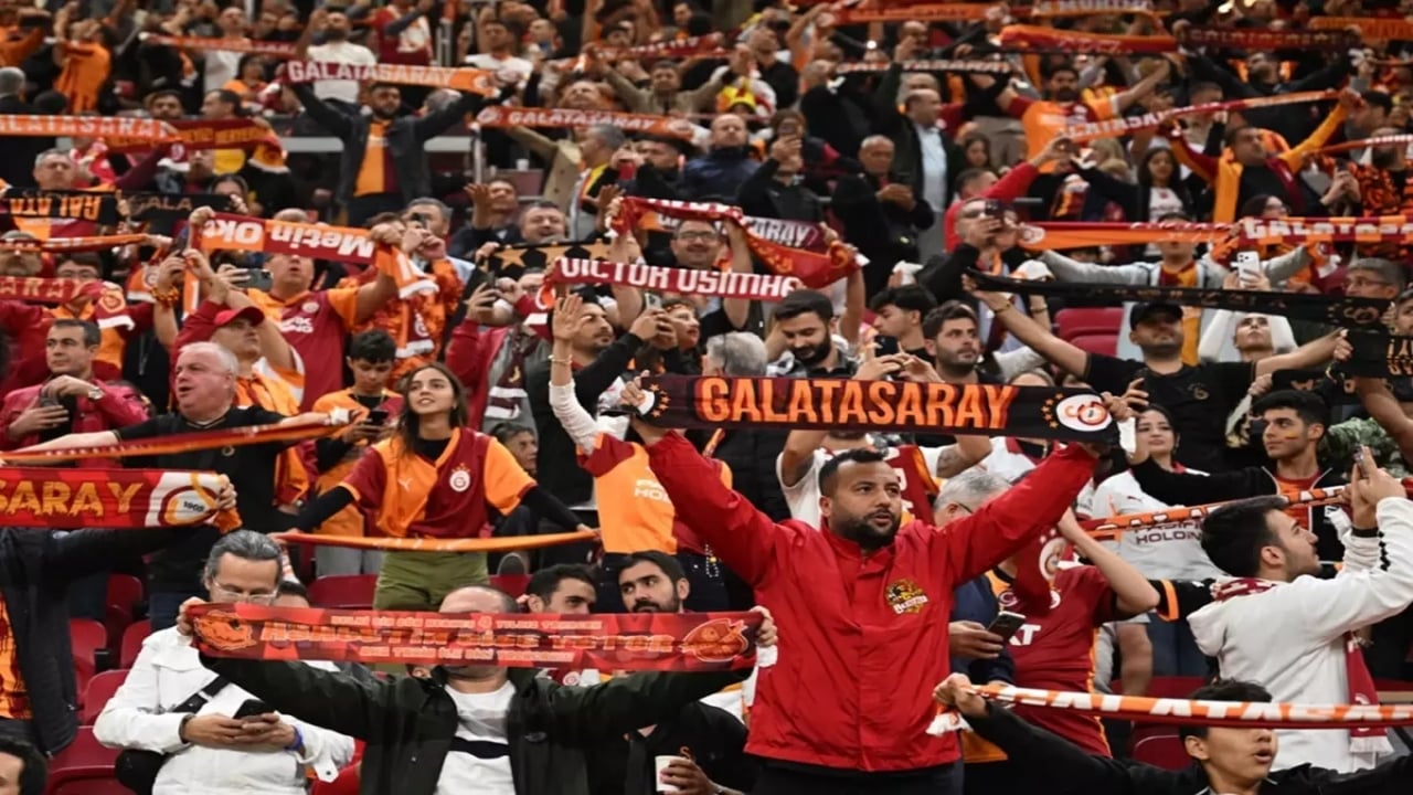 Foto - Galatasaray’da beklenmedik ayrılık! Sözleşmesi sessiz sedasız feshedildi
