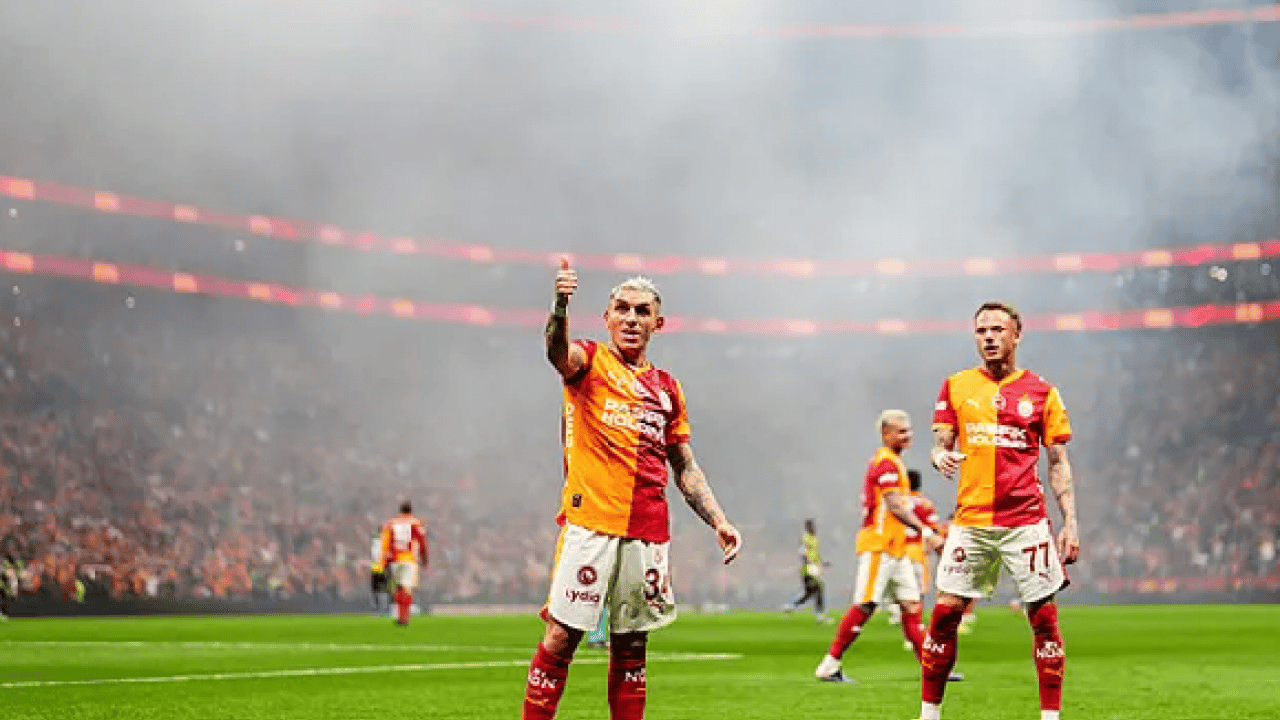 Foto - Galatasaray’da dikkat çeken gelişme! Lucas Torreira kararını değiştirdi